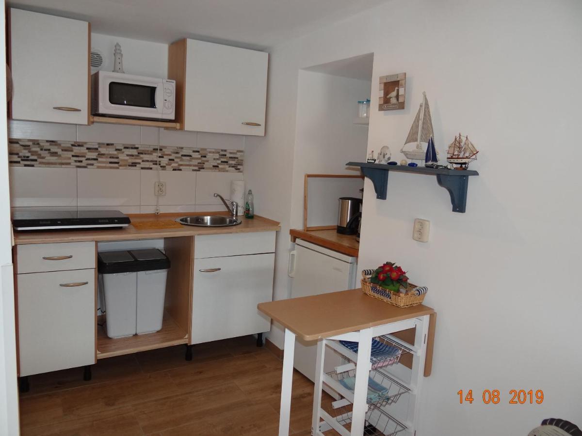 Lange Apartment Сасниц Екстериор снимка